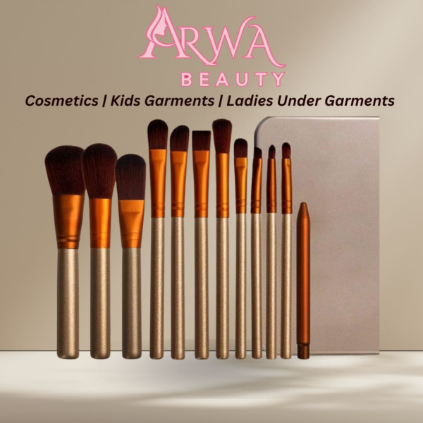 BEAUTY NAKED MAKEUP BRUSH